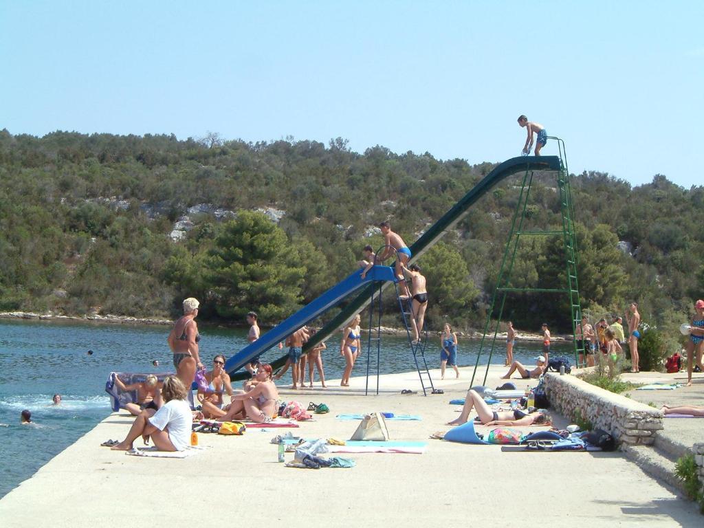 Hotel Luka Luka  المظهر الخارجي الصورة